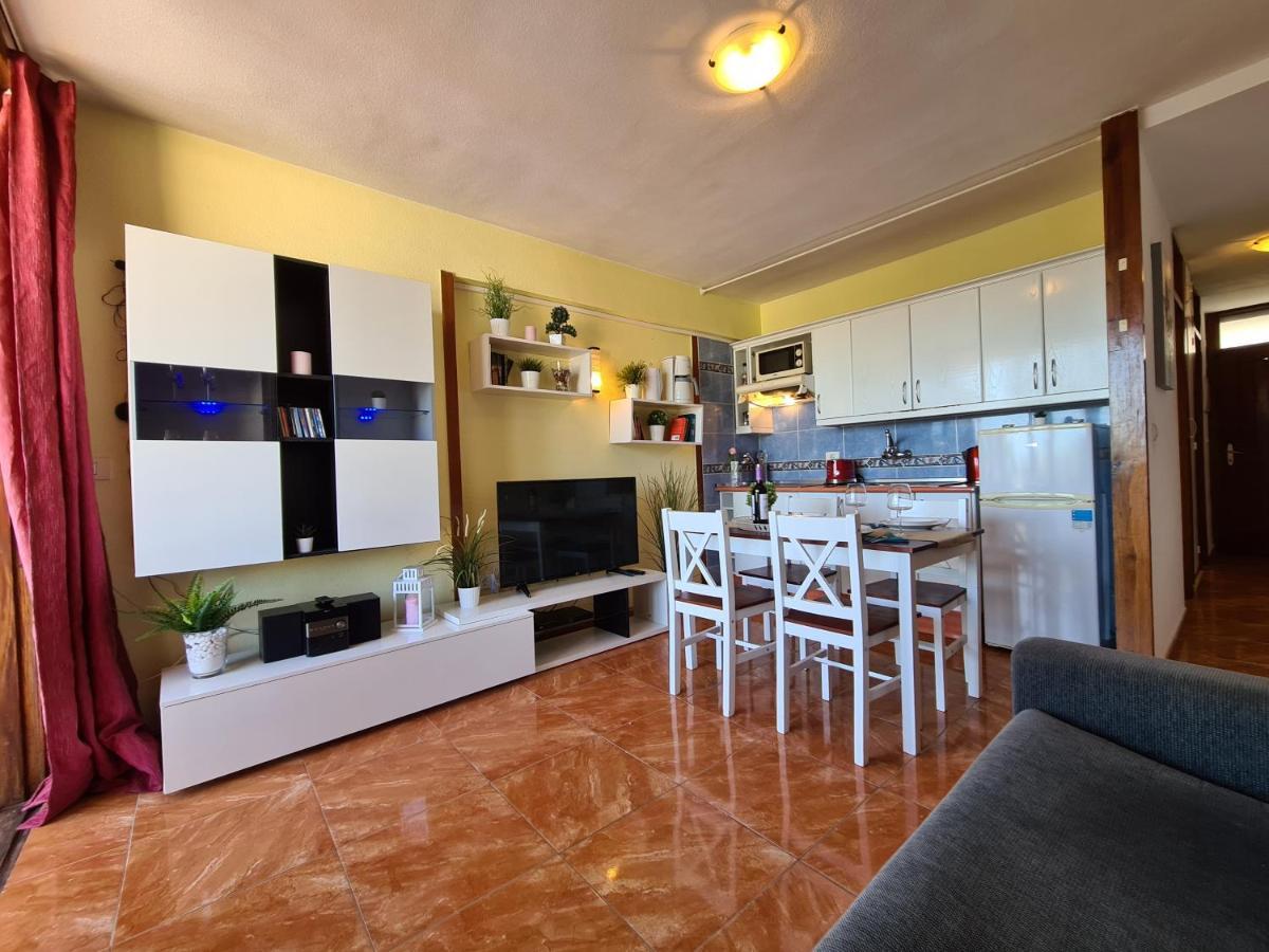 דירות Playa Feñabe Vida Loca Only 190 Meters To The Sea, Balcony, Sea View, Pool, Wifi מראה חיצוני תמונה